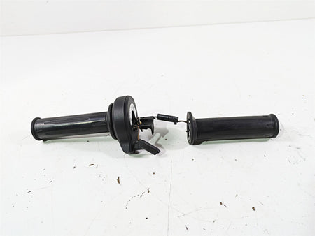 2018 BMW R1200GS GSW K50 Heated Hand Grip Set 61318552117 61318552120 {{ shop.shopifyCountryName }} - Mototech271