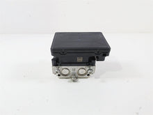 Load image into Gallery viewer, 2023 Harley Adv RA1250 S Pan America Abs Brake Pump Unit Module 41100105A
