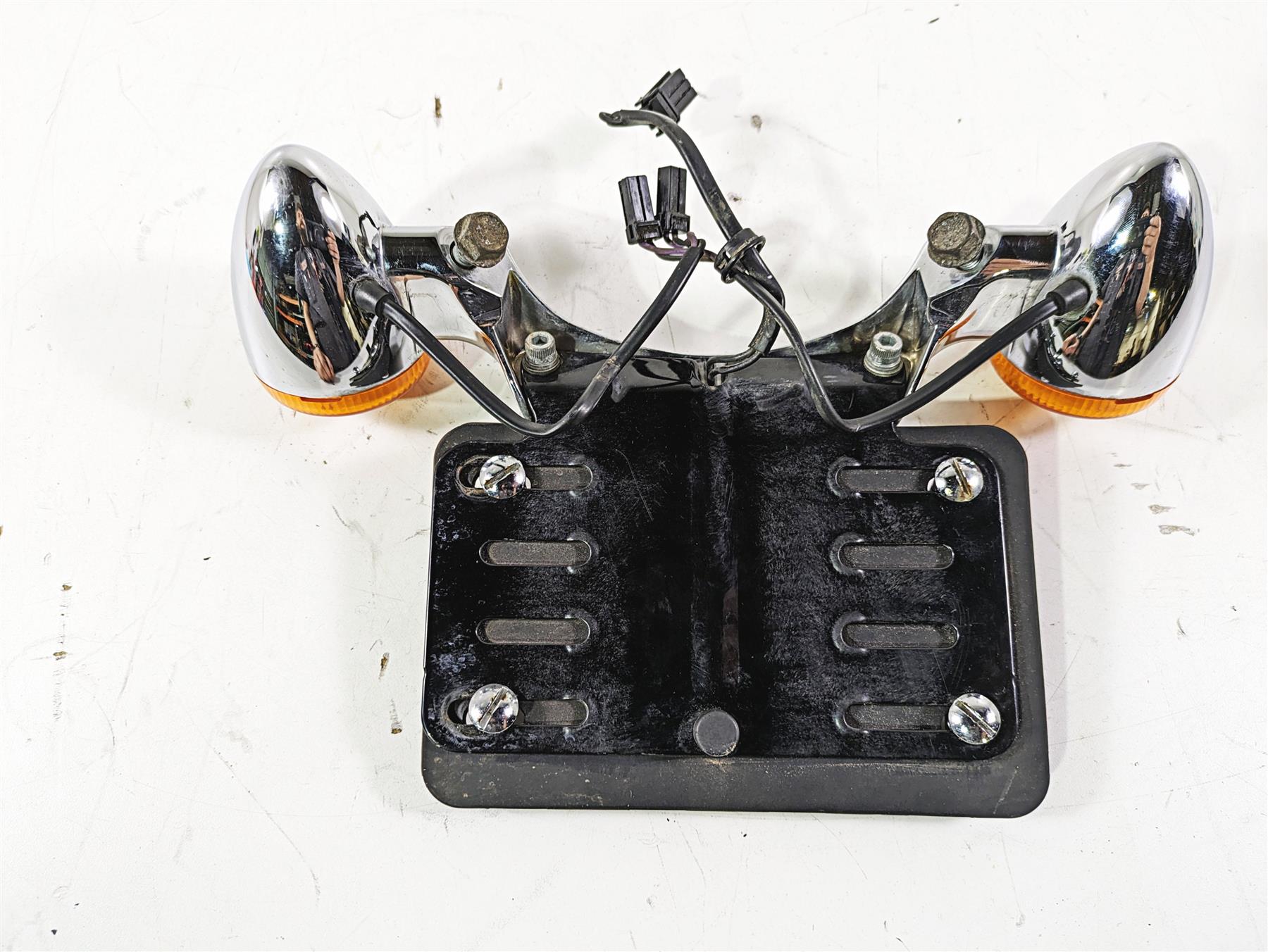 2012 Harley FLD Dyna Switchback Rear Chrome Blinker Turn Signal Bar 68629-05 {{ shop.shopifyCountryName }} - Mototech271