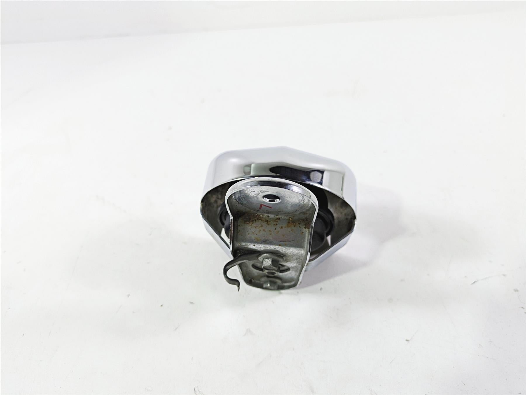 2017 Harley Dyna FXDB Street Bob Horn With Chrome Cover 61300478A {{ shop.shopifyCountryName }} - Mototech271