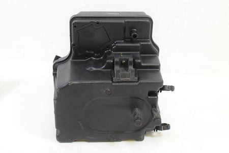 2015 Triumph Rocket III Touring ABS Mid Center Air Box Breather Cleaner T2202201 {{ shop.shopifyCountryName }} - Mototech271