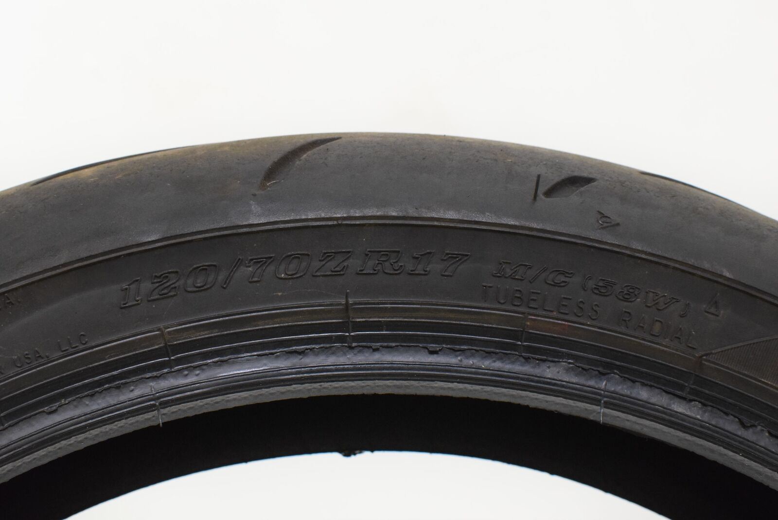 USED Front Tire DUNLOP Sportmax Q2+ 120/70-17 DOT1917 32SM90 {{ shop.shopifyCountryName }} - Mototech271