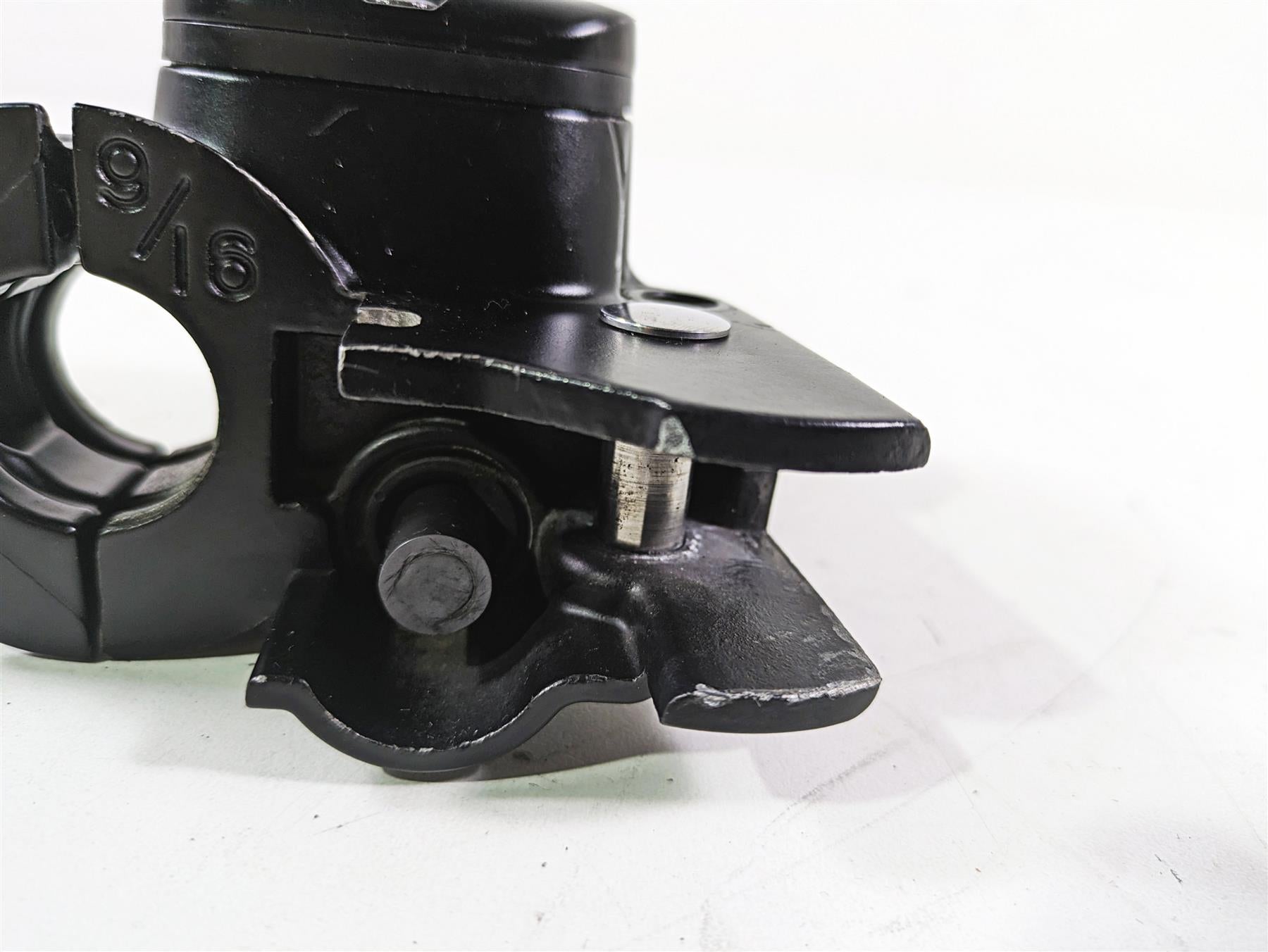 2003 Harley Dyna FXDL Low Rider 100TH Front Brake Master Cylinder 45019-96E {{ shop.shopifyCountryName }} - Mototech271