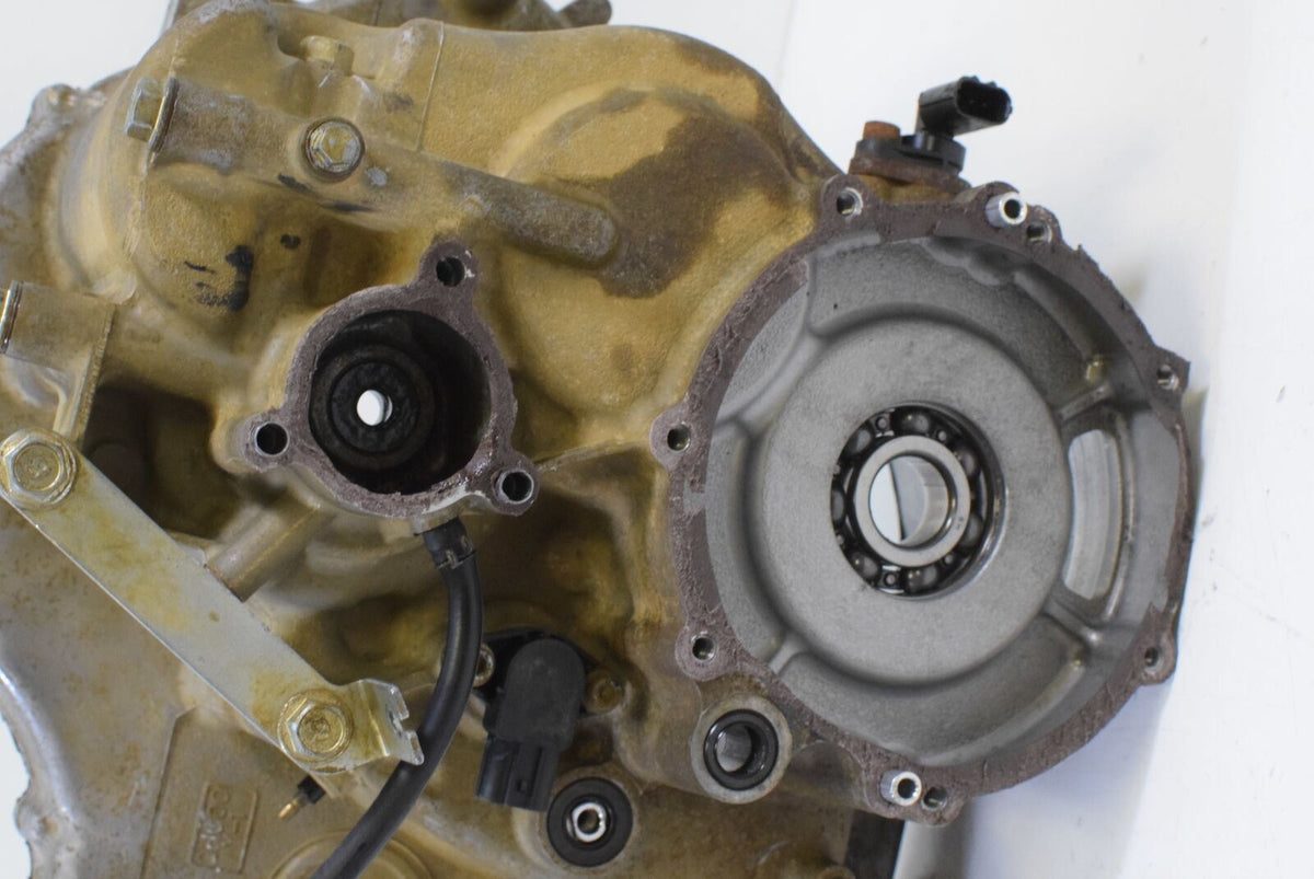 2016 Yamaha YXZ1000 R EPS Transfer Transmission Case Housing Set 2HC-17541-00-00 {{ shop.shopifyCountryName }} - Mototech271