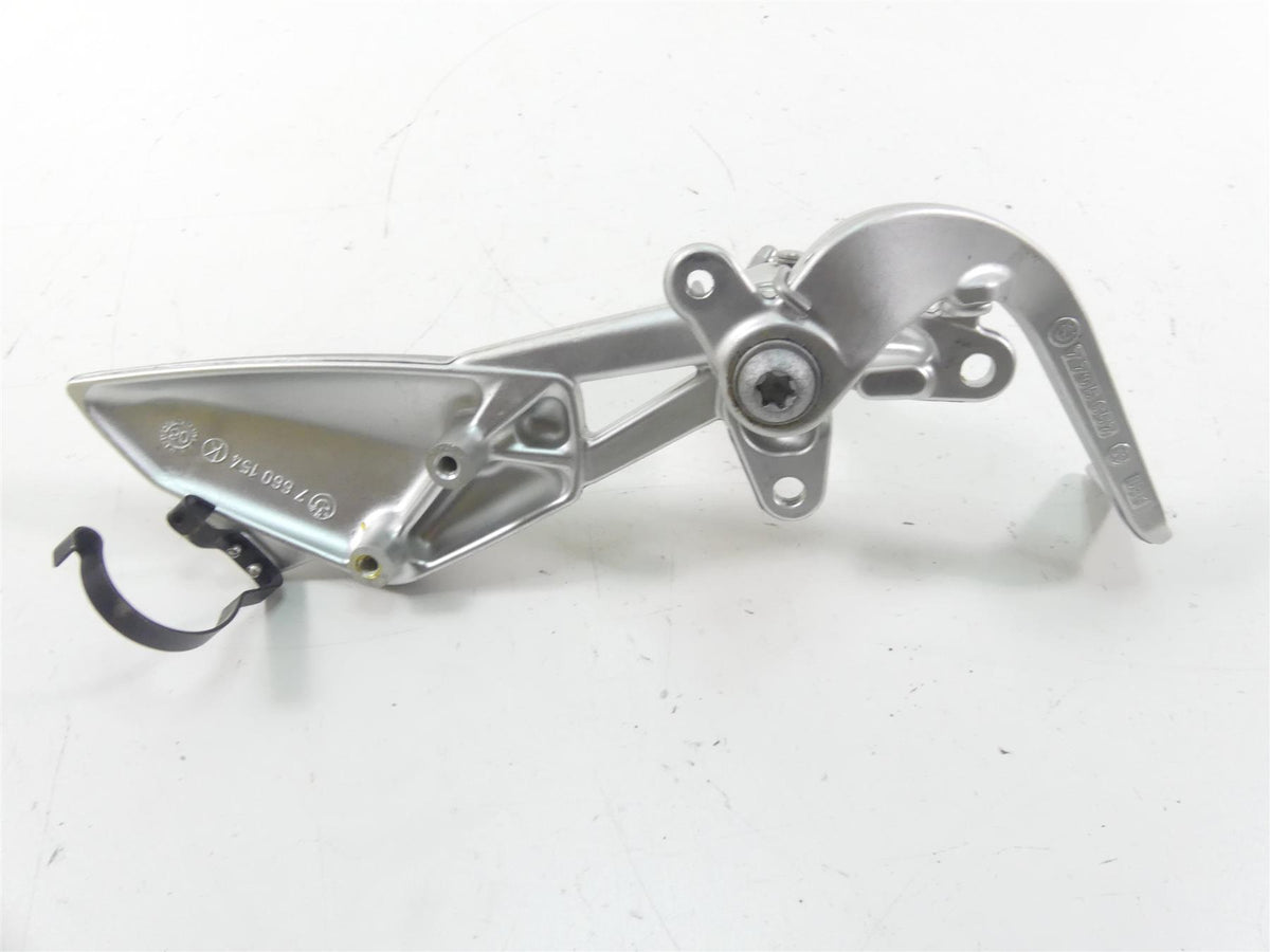 2009 BMW K1300 S K40 Right Footpeg Foot Peg& Brake Ped 46717660154 {{ shop.shopifyCountryName }} - Mototech271