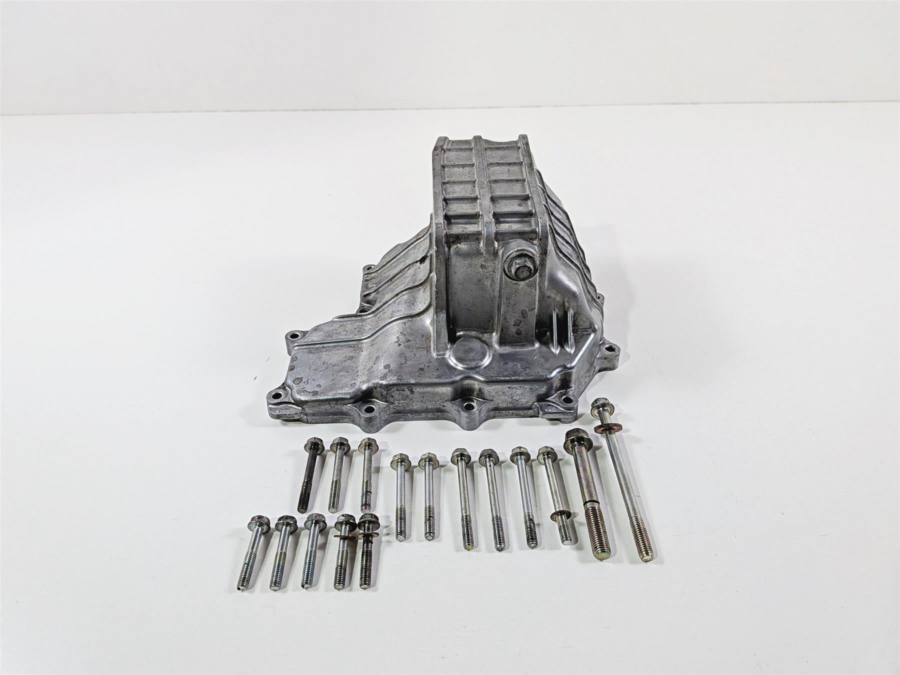 2017 Honda CBR600RR PC40 Oil Pan Lower Engine Case Cover 11210-MFJ-D01 {{ shop.shopifyCountryName }} - Mototech271
