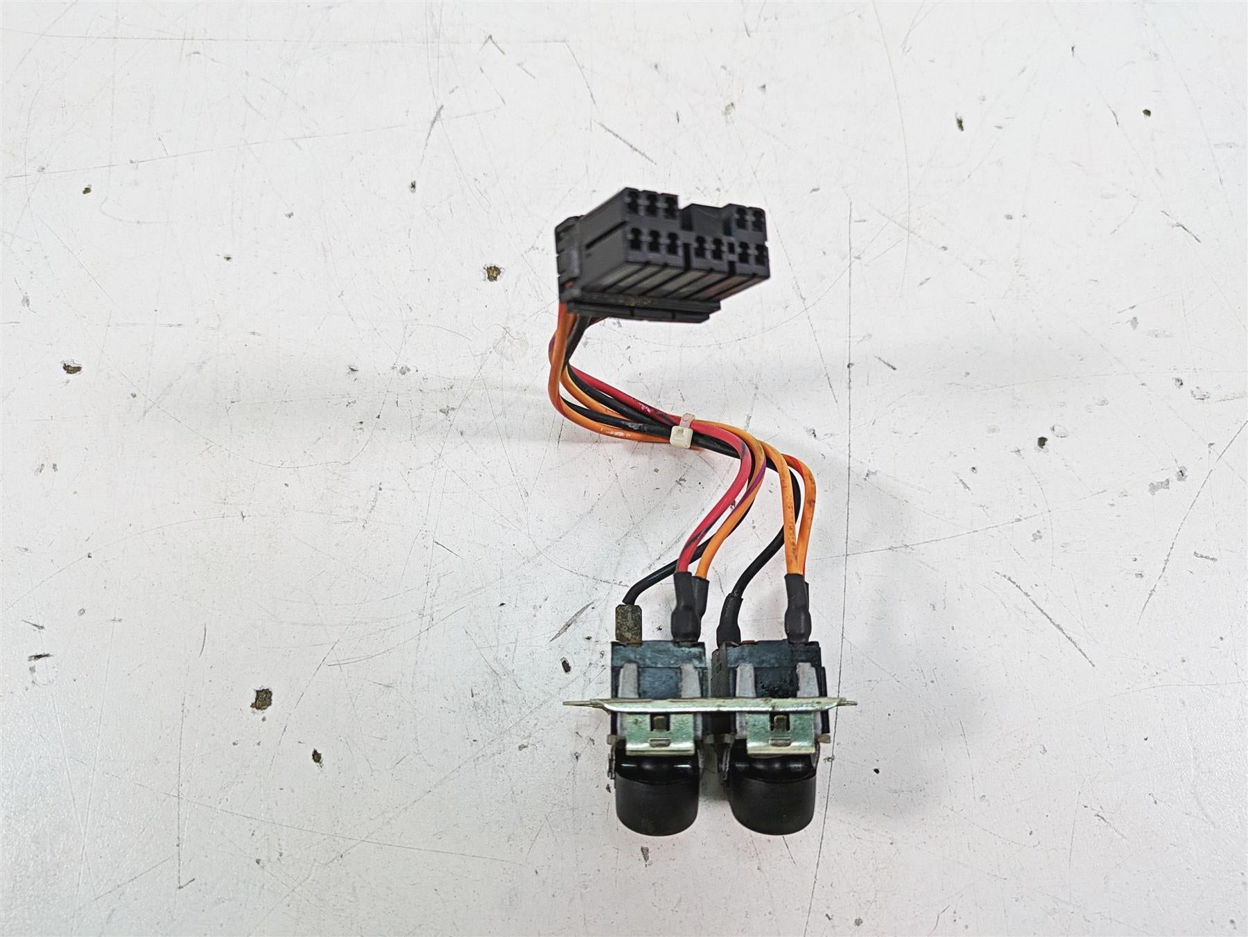 2013 Harley Touring FLHX Street Glide Auxiliary Cruise Switch Set 70219-08 {{ shop.shopifyCountryName }} - Mototech271