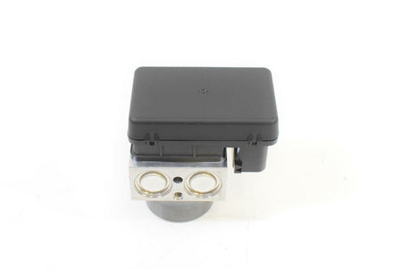 2015 MV Agusta B3 Brutale 675 ABS Brake Pump Pressure Module 8000B9136 {{ shop.shopifyCountryName }} - Mototech271