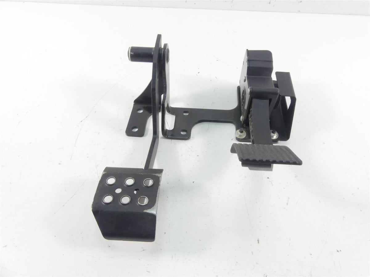 2021 Polaris RZR XP 1000 EPS Brake & Accelerate Pedal Mount Set 1021765 4014042 {{ shop.shopifyCountryName }} - Mototech271