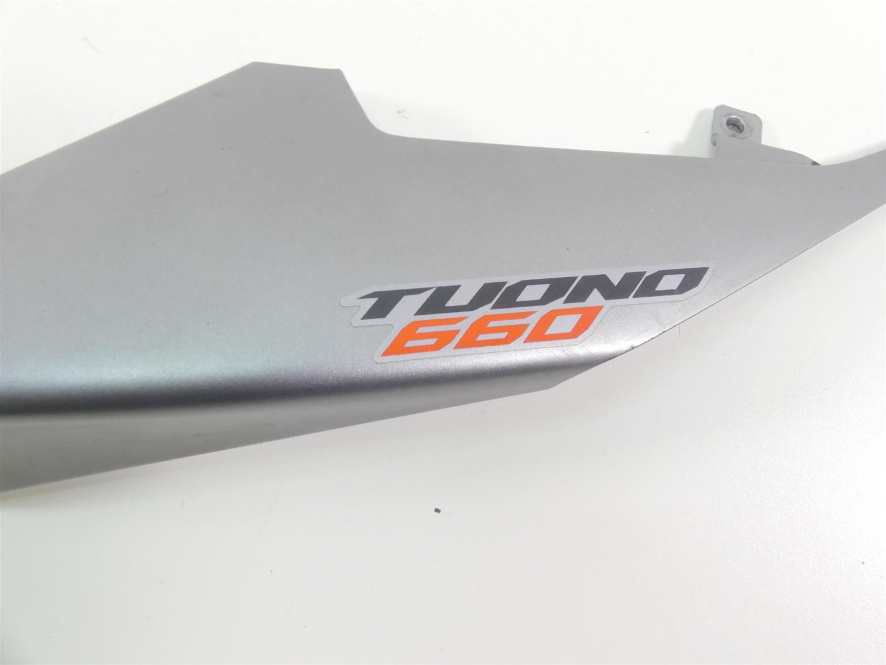 2021 Aprilia Tuono 660 Left Oem Tail Cover Fairing Cowl 2B006648 {{ shop.shopifyCountryName }} - Mototech271