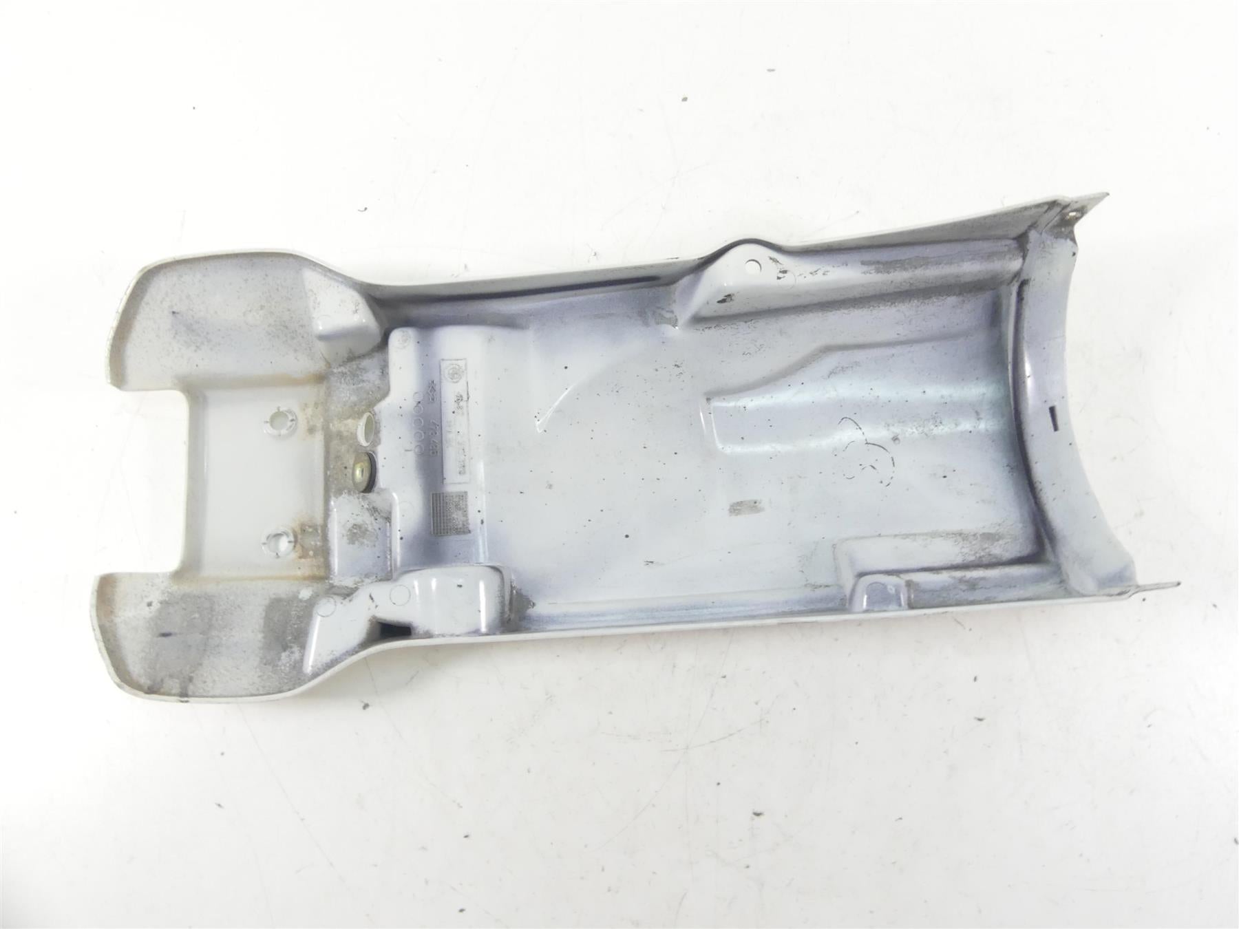 1999 BMW R1100 GS 259E Rear Inner White Painted Fender 46622313389 {{ shop.shopifyCountryName }} - Mototech271