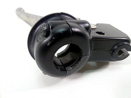 2010 Harley FXDF Dyna Fat Bob Clutch Perch Handle Holder & Lever 38608-96 {{ shop.shopifyCountryName }} - Mototech271