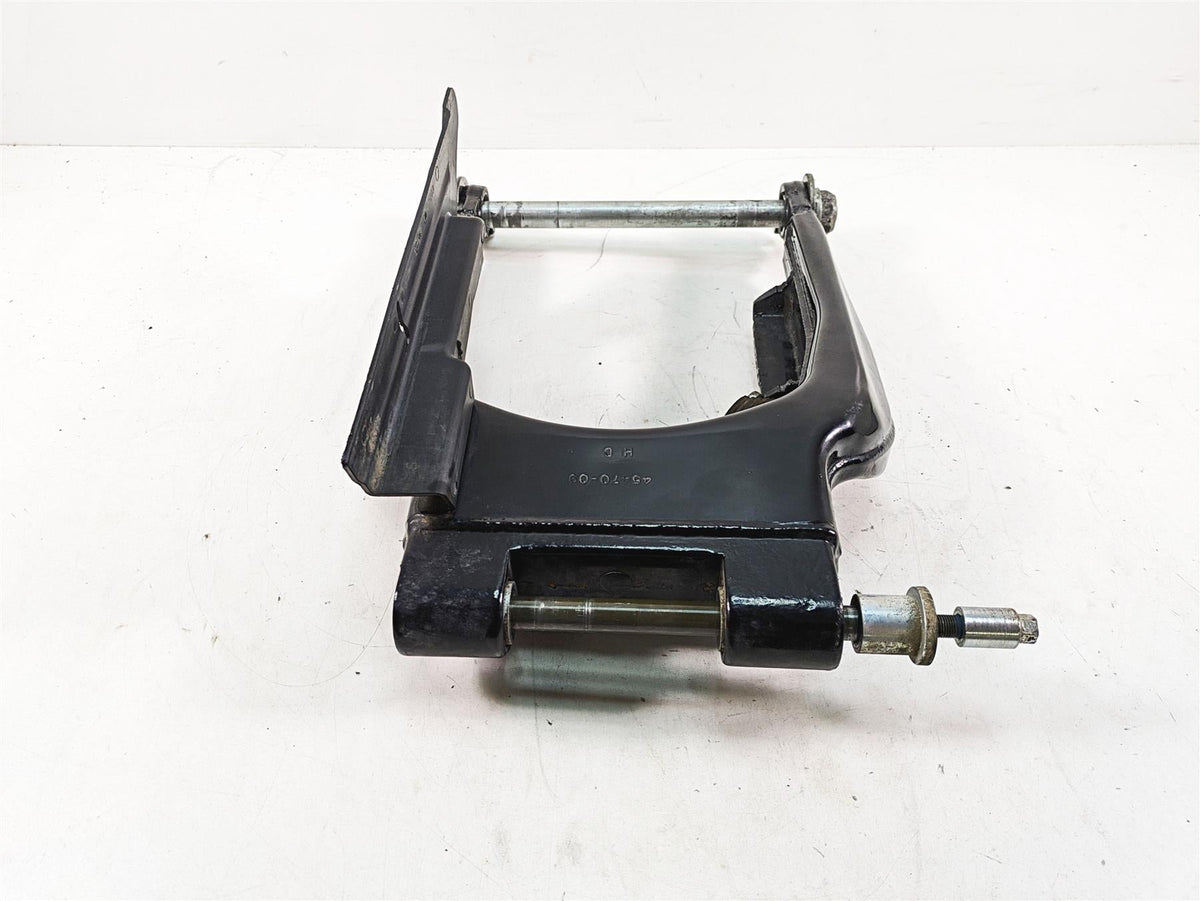 2010 Harley Touring FLHTCU Electra Glide Rear Swing Arm Swingarm 47549-09A {{ shop.shopifyCountryName }} - Mototech271