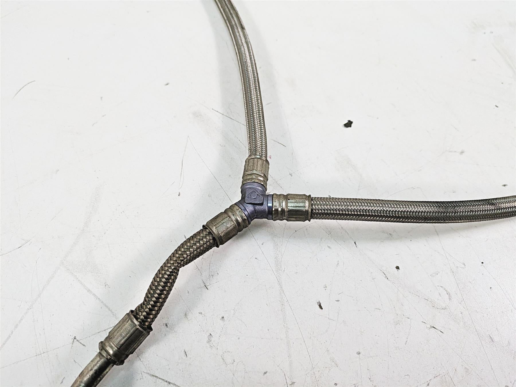 2014 Moto Guzzi California 1400 T Oil Cooler Lines Hoses & Fan Set B063090 {{ shop.shopifyCountryName }} - Mototech271