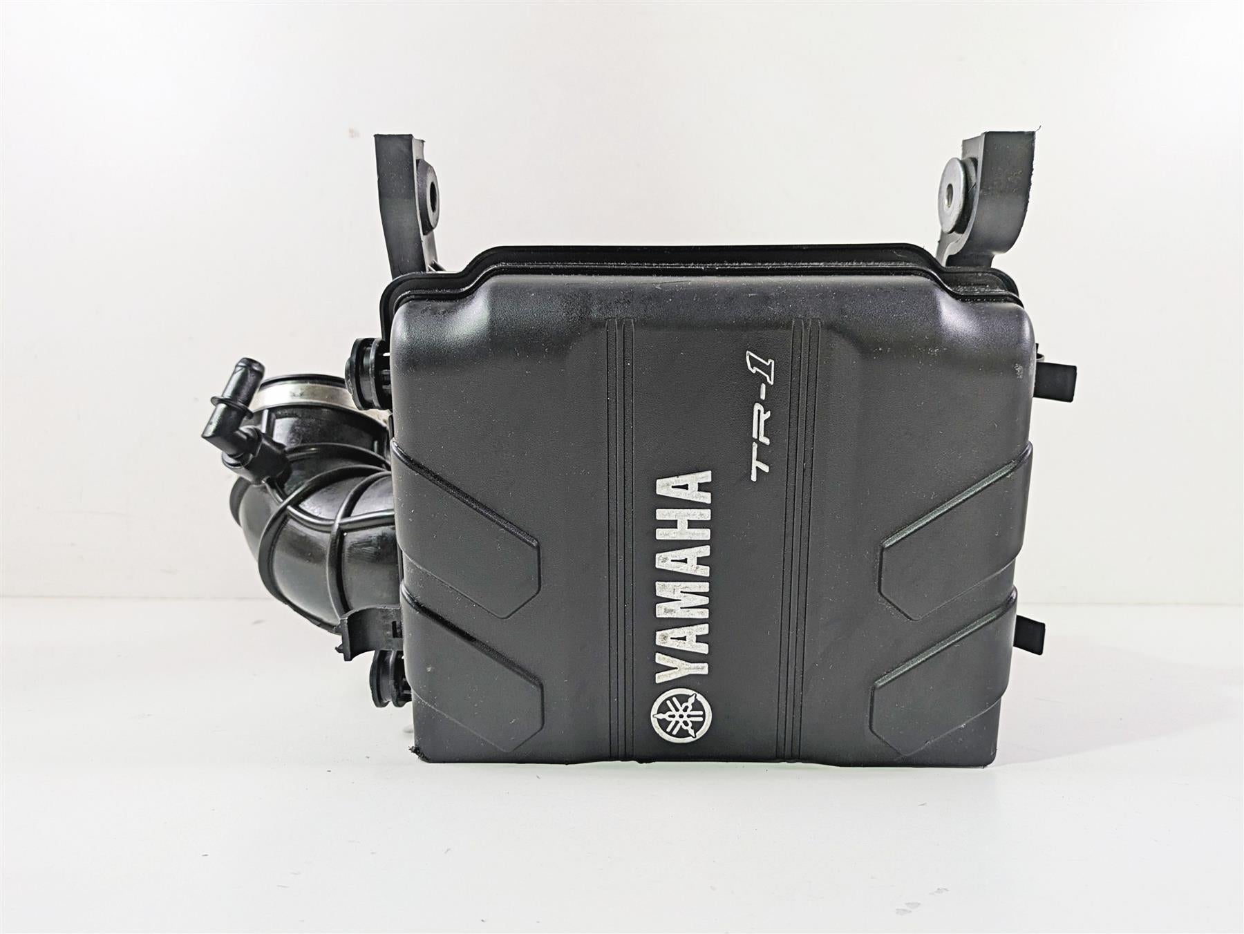 2019 Yamaha VX Cruiser HO 1800 Air Filter Box Cleaner Set 6S5-E4410-01-00 {{ shop.shopifyCountryName }} - Mototech271