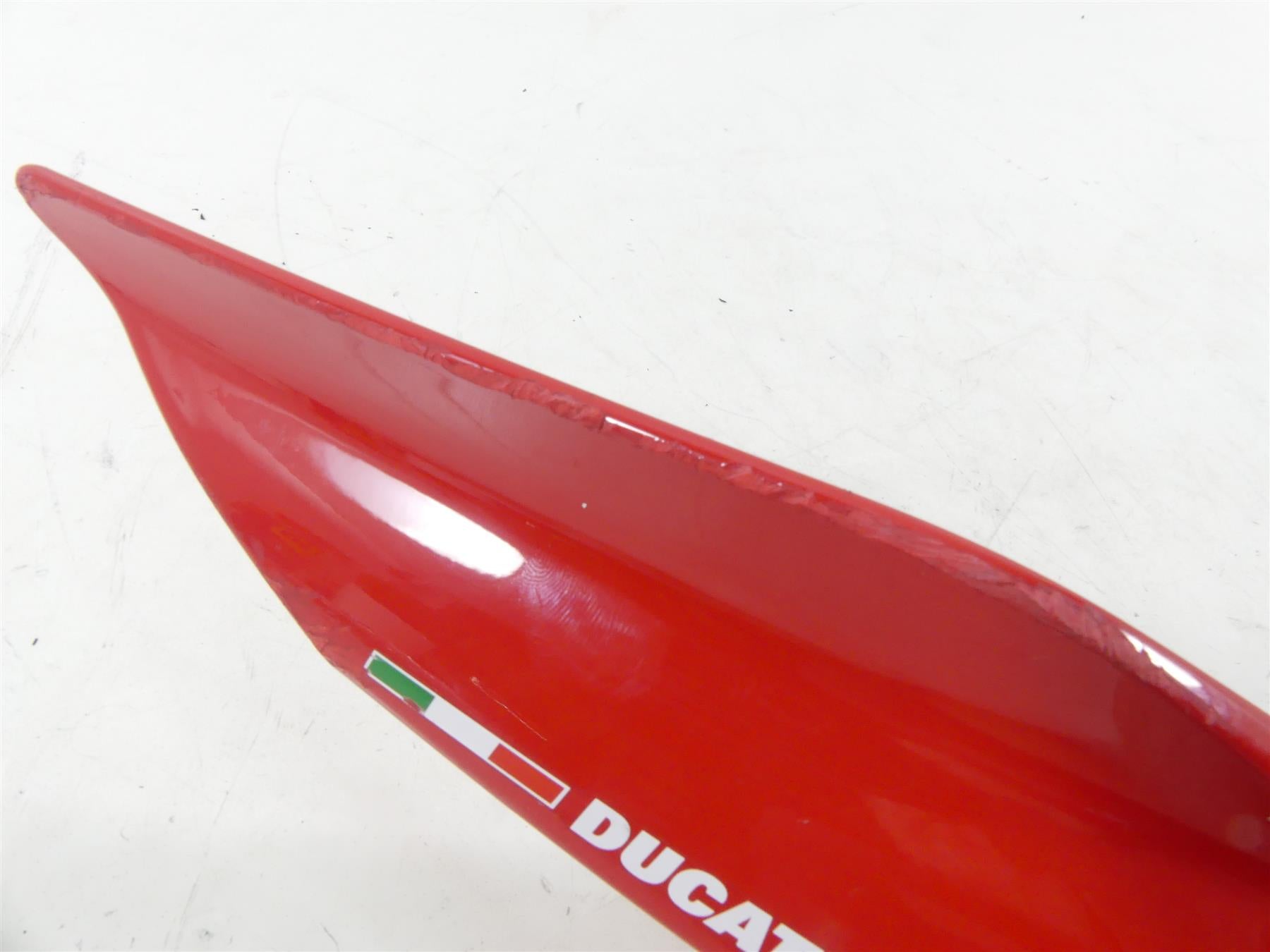 2020 Ducati Panigale V2 Right Tail Side Wing Cover Fairing -Read 482P2471AB {{ shop.shopifyCountryName }} - Mototech271