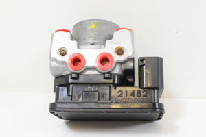 2013 Triumph Street Triple 675 R NISSIN ABS Brake Module Pump Unit T2021487 | Mototech271