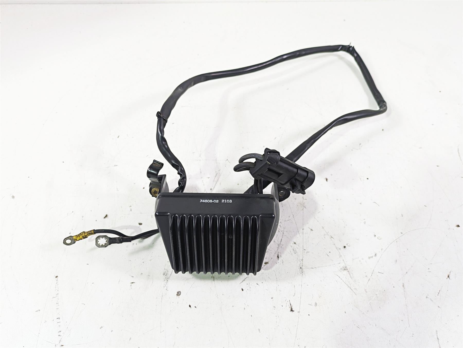 2003 Harley Touring FLHTCUI 100TH E-Glide Rectifier Volt Regulator Read 74505-02 {{ shop.shopifyCountryName }} - Mototech271