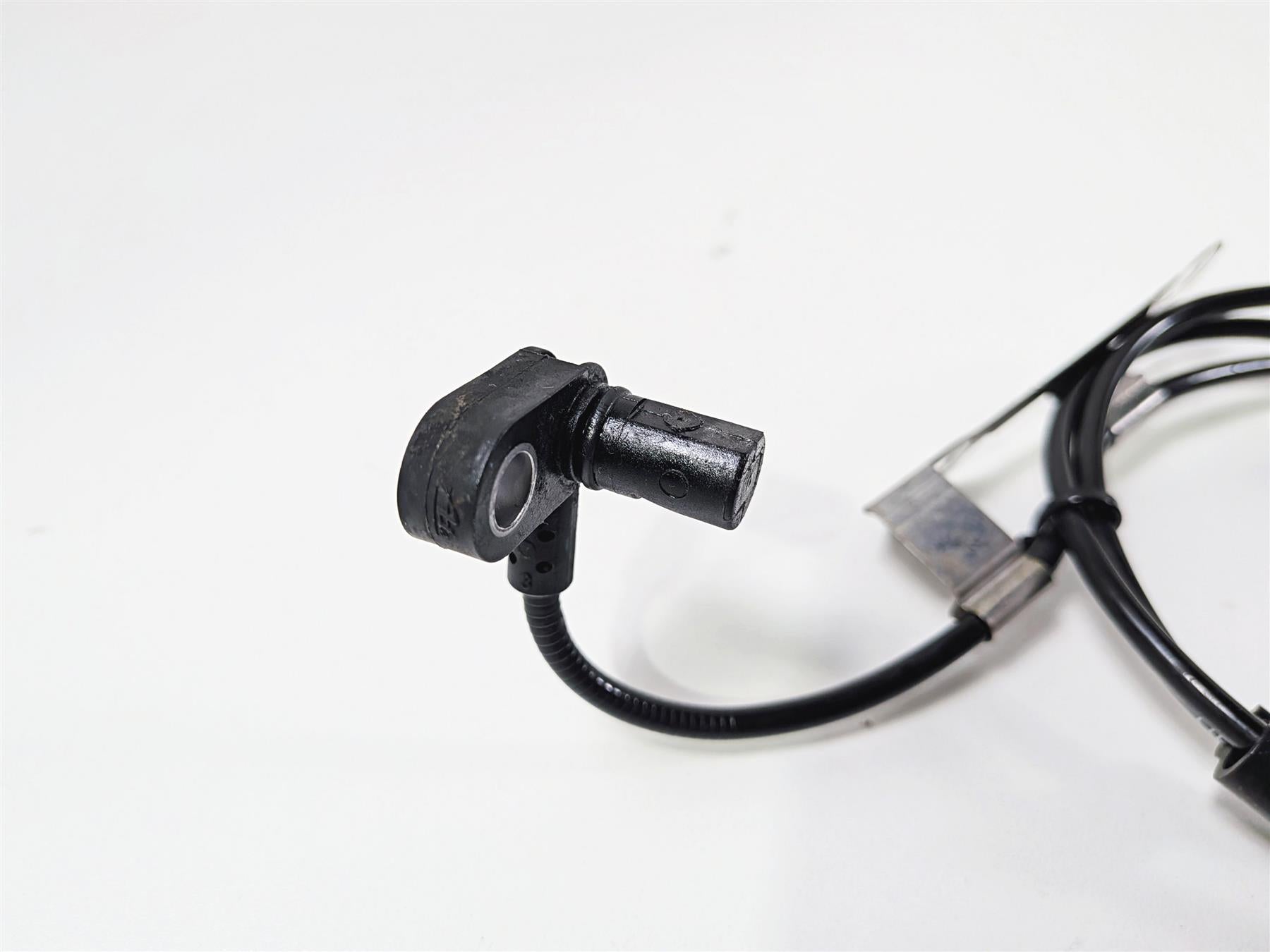 2016 BMW R1200RT RT RTW K52 Rear Abs Brake Wheel Speed Sensor 34528551611 {{ shop.shopifyCountryName }} - Mototech271