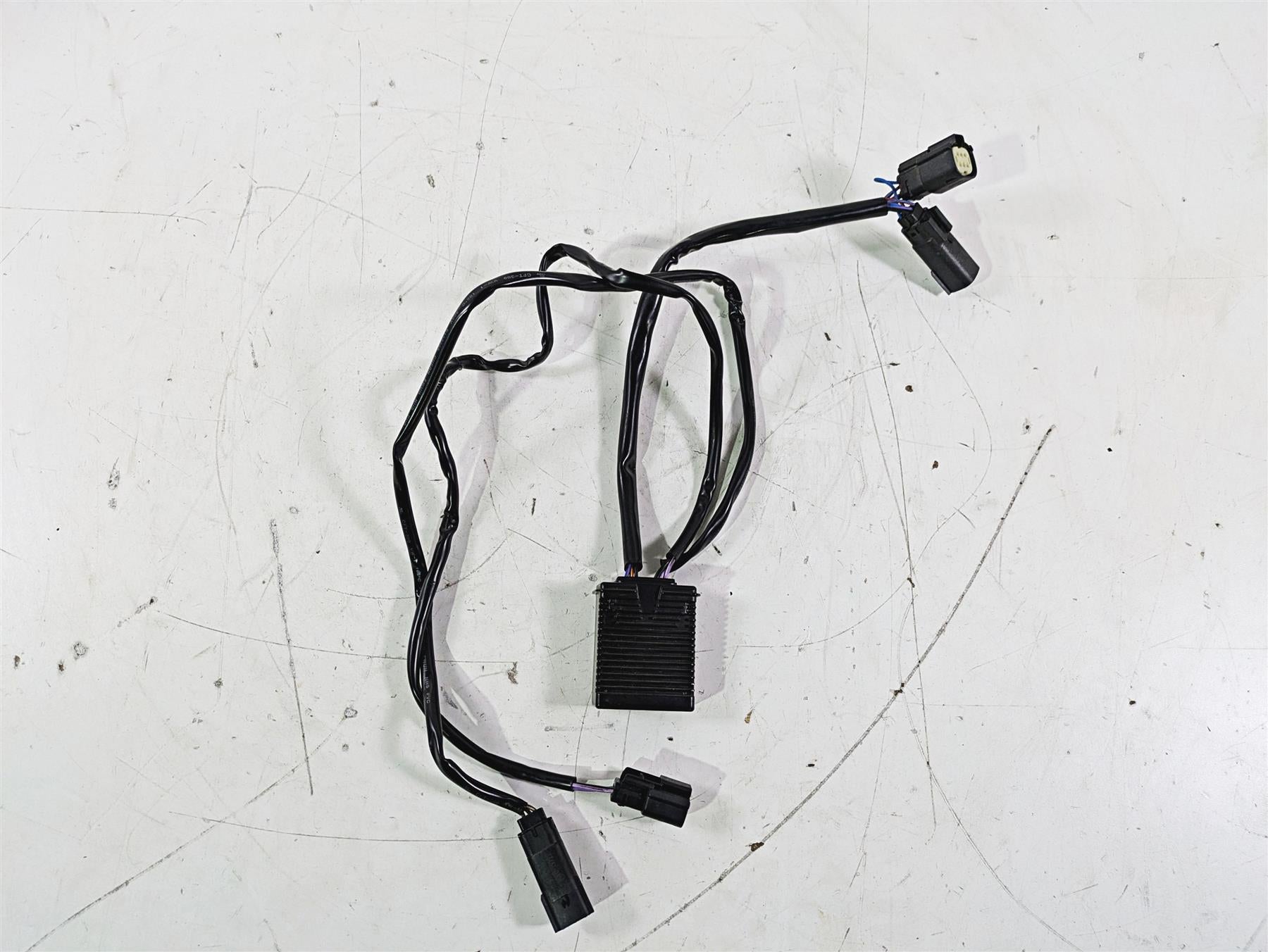 2015 Harley Touring FLHTKL E -Glide Low Glo Led Brake Flasher Relay 69200779A {{ shop.shopifyCountryName }} - Mototech271