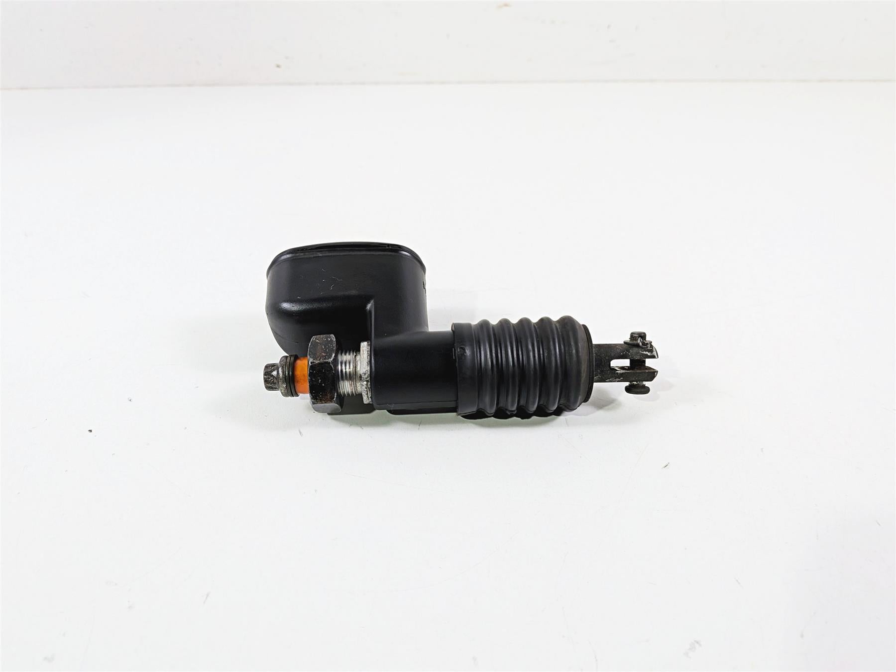 2001 Harley FLHRCI Road King Rear Brake Master Cylinder 41755-99F {{ shop.shopifyCountryName }} - Mototech271