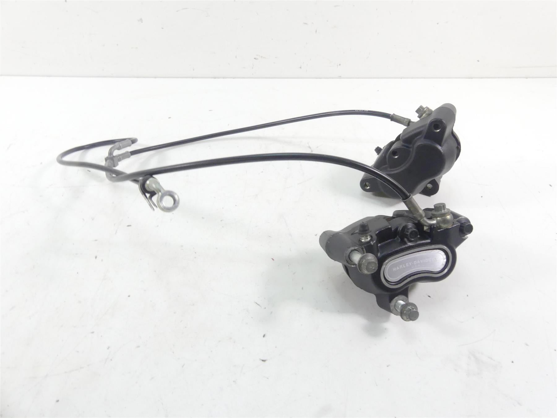 2009 Harley FXDF Dyna Fat Bob Front Brake Caliper & Line Set 44046-08 44487-08 {{ shop.shopifyCountryName }} - Mototech271