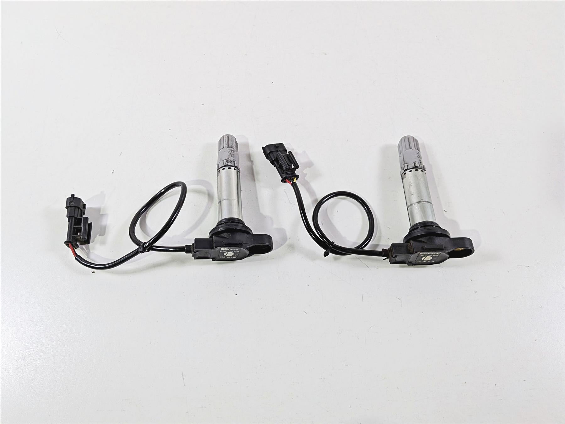 2008 Ducati 1098 SBK Beru Ignition Coil Stick Coils Set 38010143B-Mototech271
