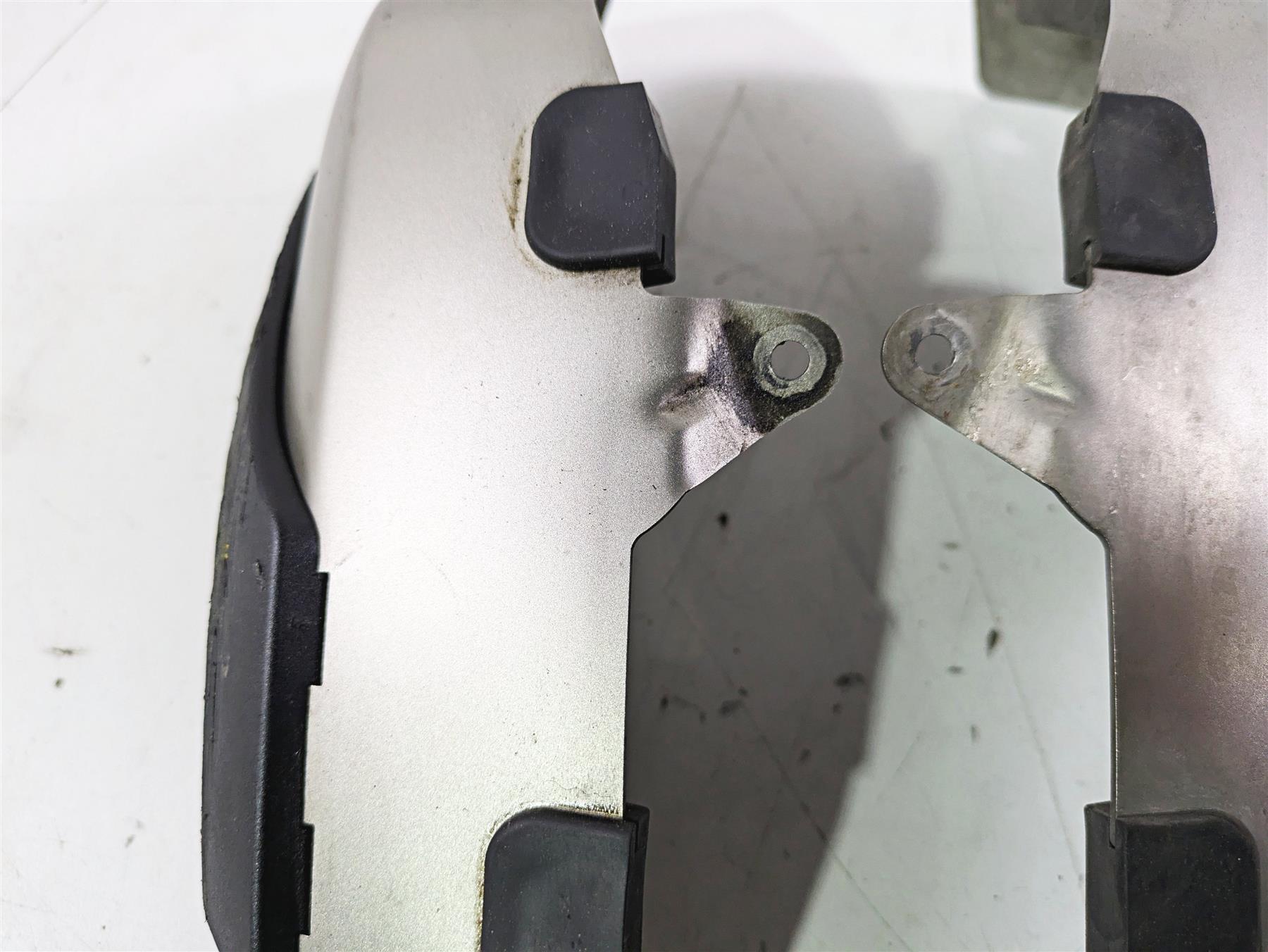2016 BMW R1200RS K54 Valve Cover Protection Guard 77142465251 {{ shop.shopifyCountryName }} - Mototech271
