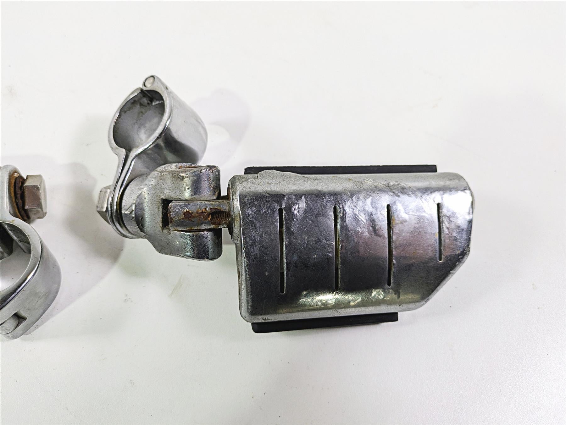 2005 Harley Touring FLHRI Road King Highway Chrome Foot Peg Rest Set {{ shop.shopifyCountryName }} - Mototech271