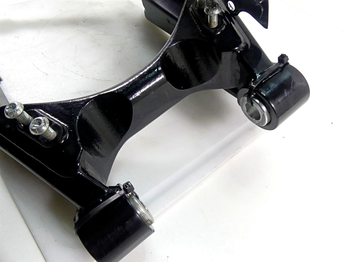 2010 Harley FXDF Dyna Fat Bob Rear Nice Swingarm & Belt Guards 47820-10 {{ shop.shopifyCountryName }} - Mototech271