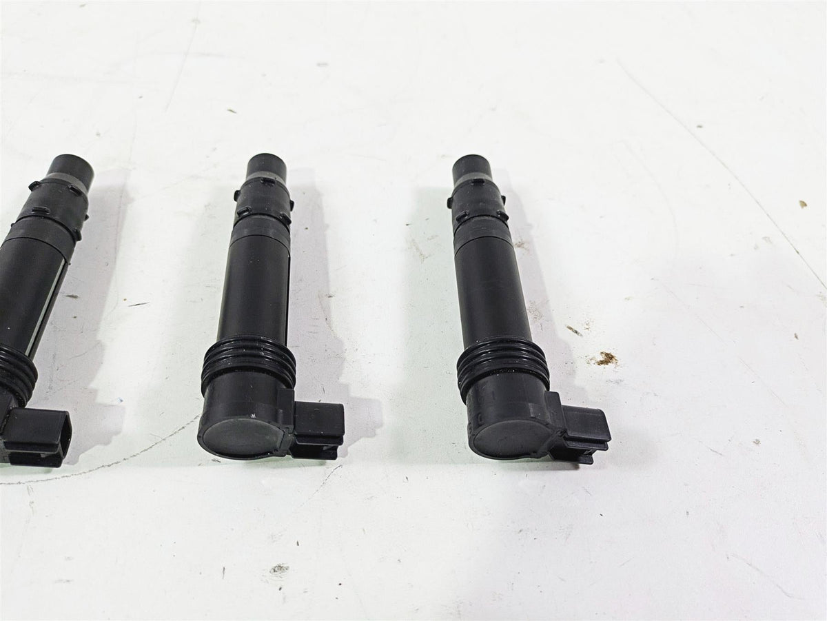 2024 Kawasaki ZX6R ZX636 Ninja Ignition Coils Stick Coil Set 21171-0757 {{ shop.shopifyCountryName }} - Mototech271