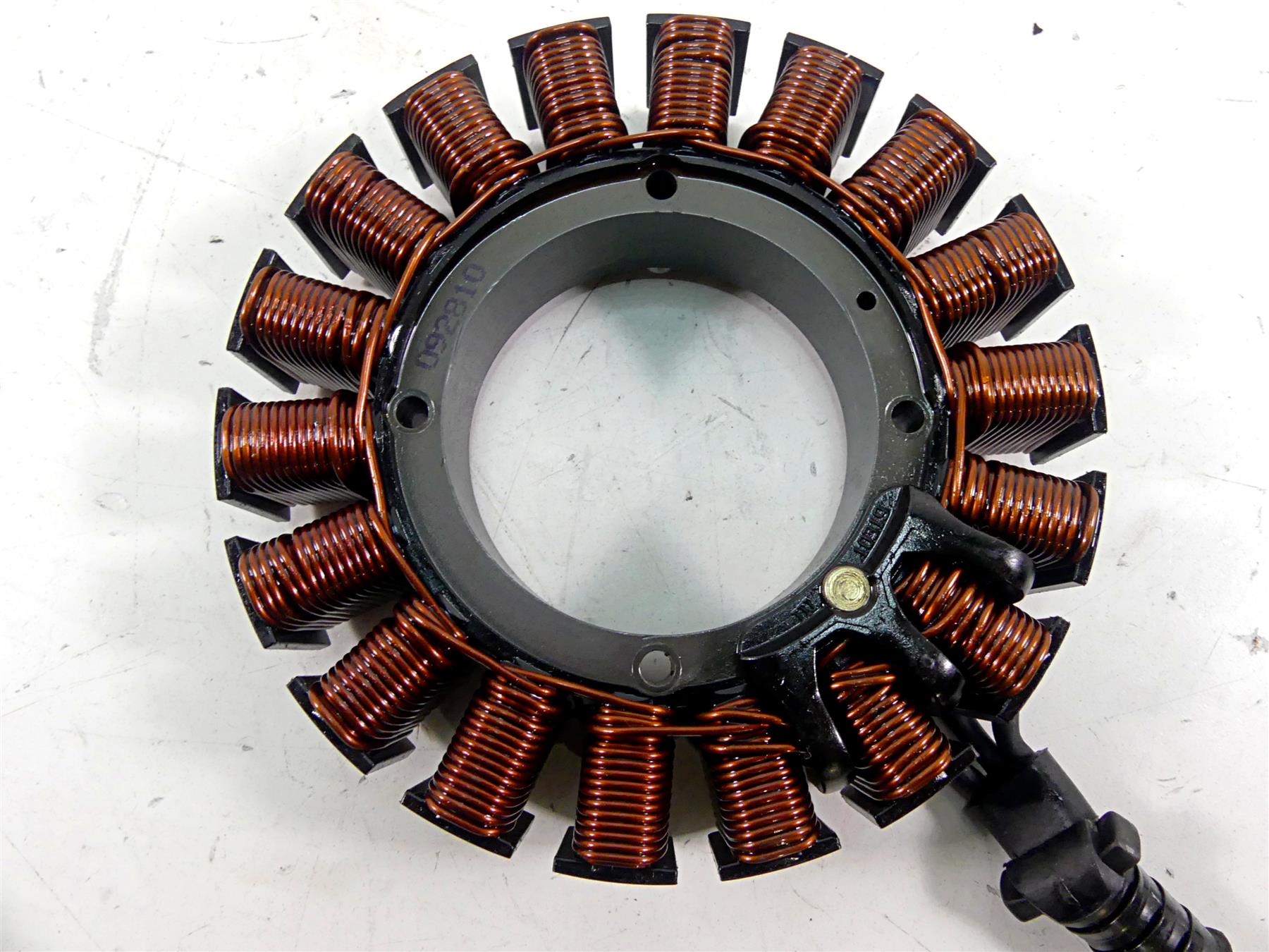 2011 Harley Touring FLTRX Road Glide Stator Alternator Generator 29987-06D {{ shop.shopifyCountryName }} - Mototech271