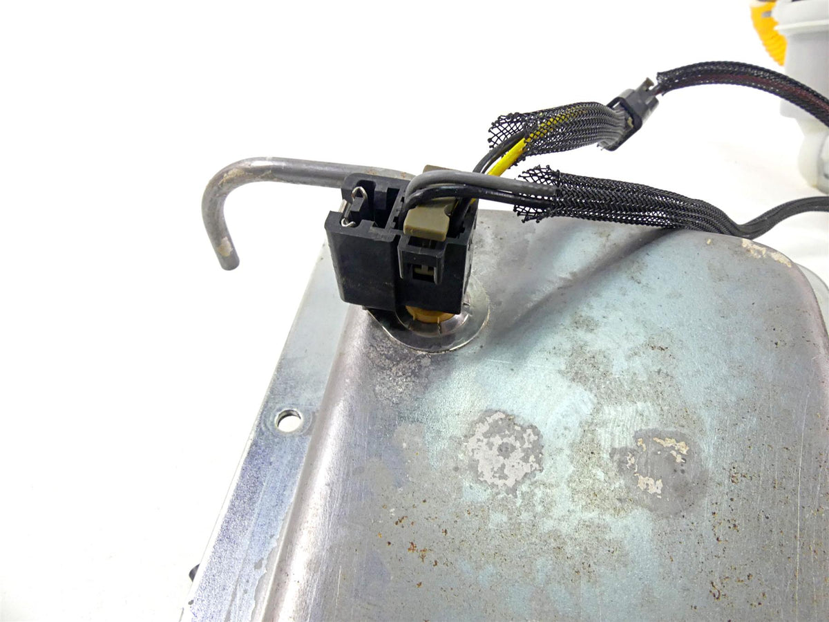 2010 Harley FXDF Dyna Fat Bob Fuel Gas Petrol Pump & Sender - Tested 75218-04D {{ shop.shopifyCountryName }} - Mototech271