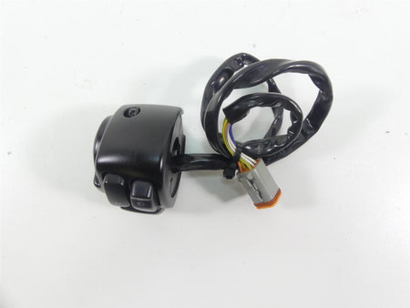 2006 Harley VRSCD Night Rod Left Hand Lights Blinker Control Switch 71682-06A {{ shop.shopifyCountryName }} - Mototech271