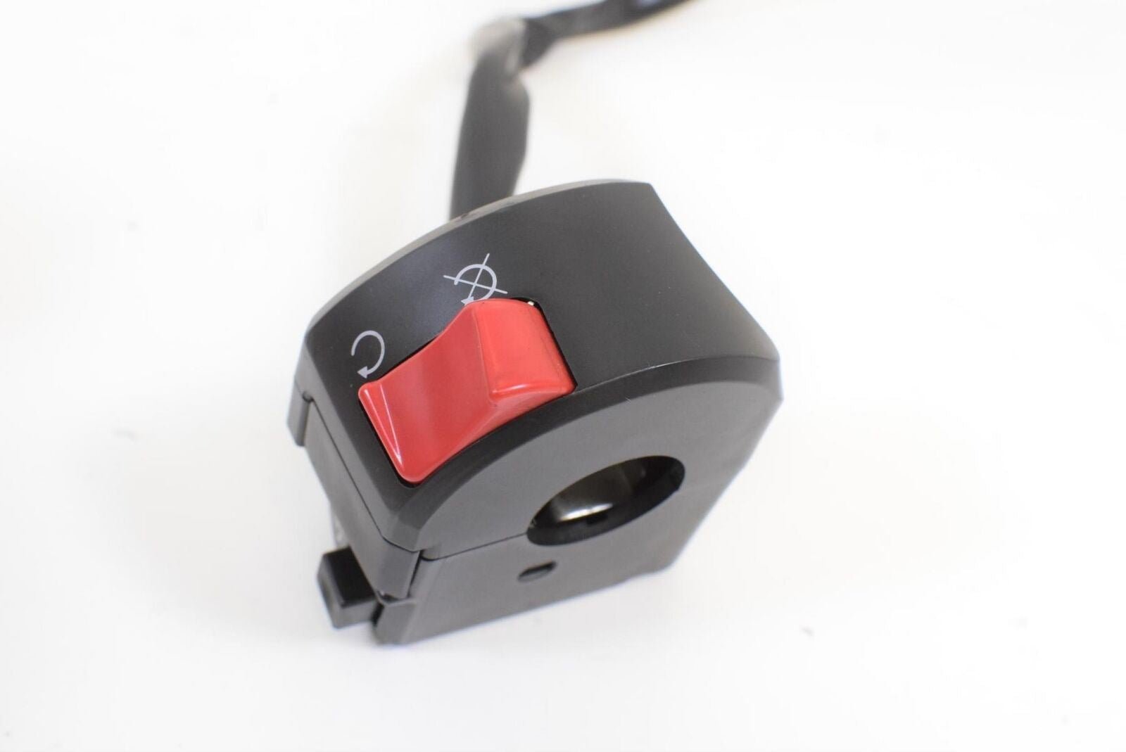 2009 Ducati Superbike 1198 Right Hand Control Switch Kill Start 65040111A {{ shop.shopifyCountryName }} - Mototech271