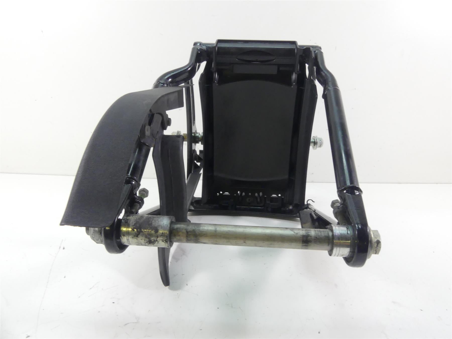 2008 Harley Softail FXSTB Night Train Rear Swing Arm Swing Arm 25mm Axl 47573-11 {{ shop.shopifyCountryName }} - Mototech271