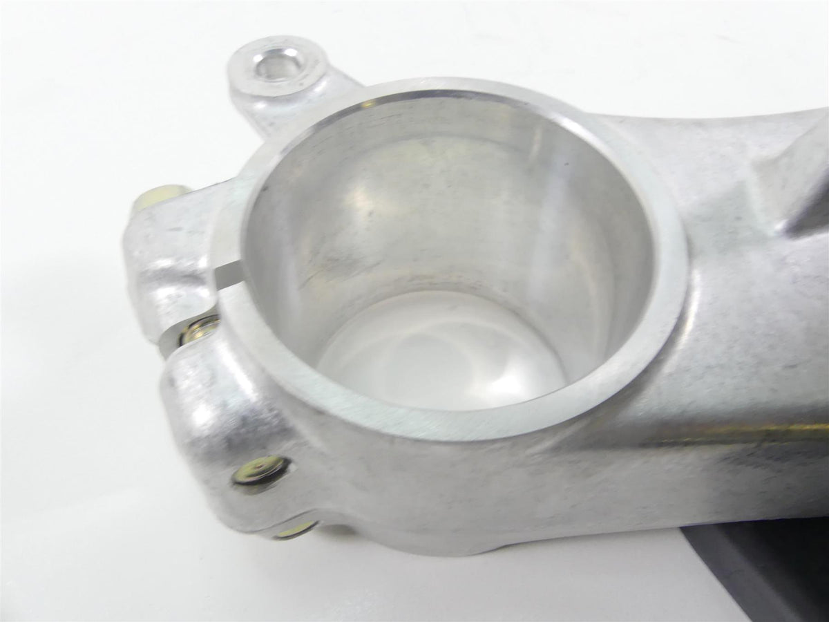 2022 Suzuki GSXR750 Upper Lower Triple Tree Clamp Set 51311-01H00 51410-01H10 {{ shop.shopifyCountryName }} - Mototech271