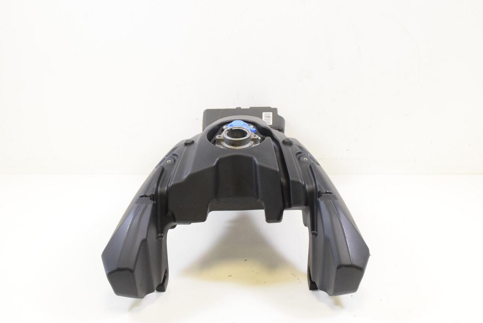 2015 Ducati Hypermotard 821 Fuel Gas Petrol Tank 58611981A {{ shop.shopifyCountryName }} - Mototech271