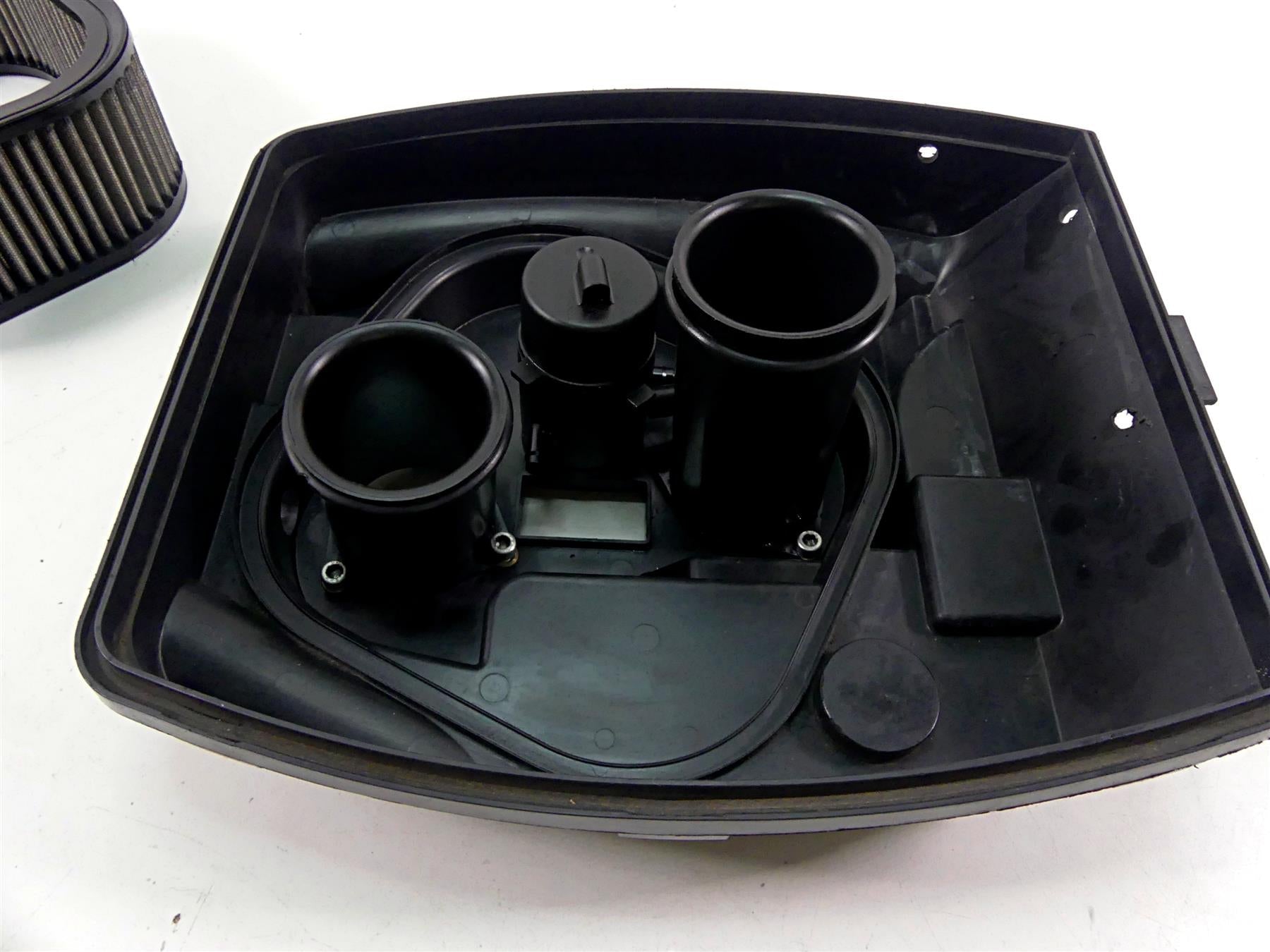 2005 Harley VRSCSE CVO V-Rod Air Box Cleaner Breather Filter - Read 29434-03B {{ shop.shopifyCountryName }} - Mototech271
