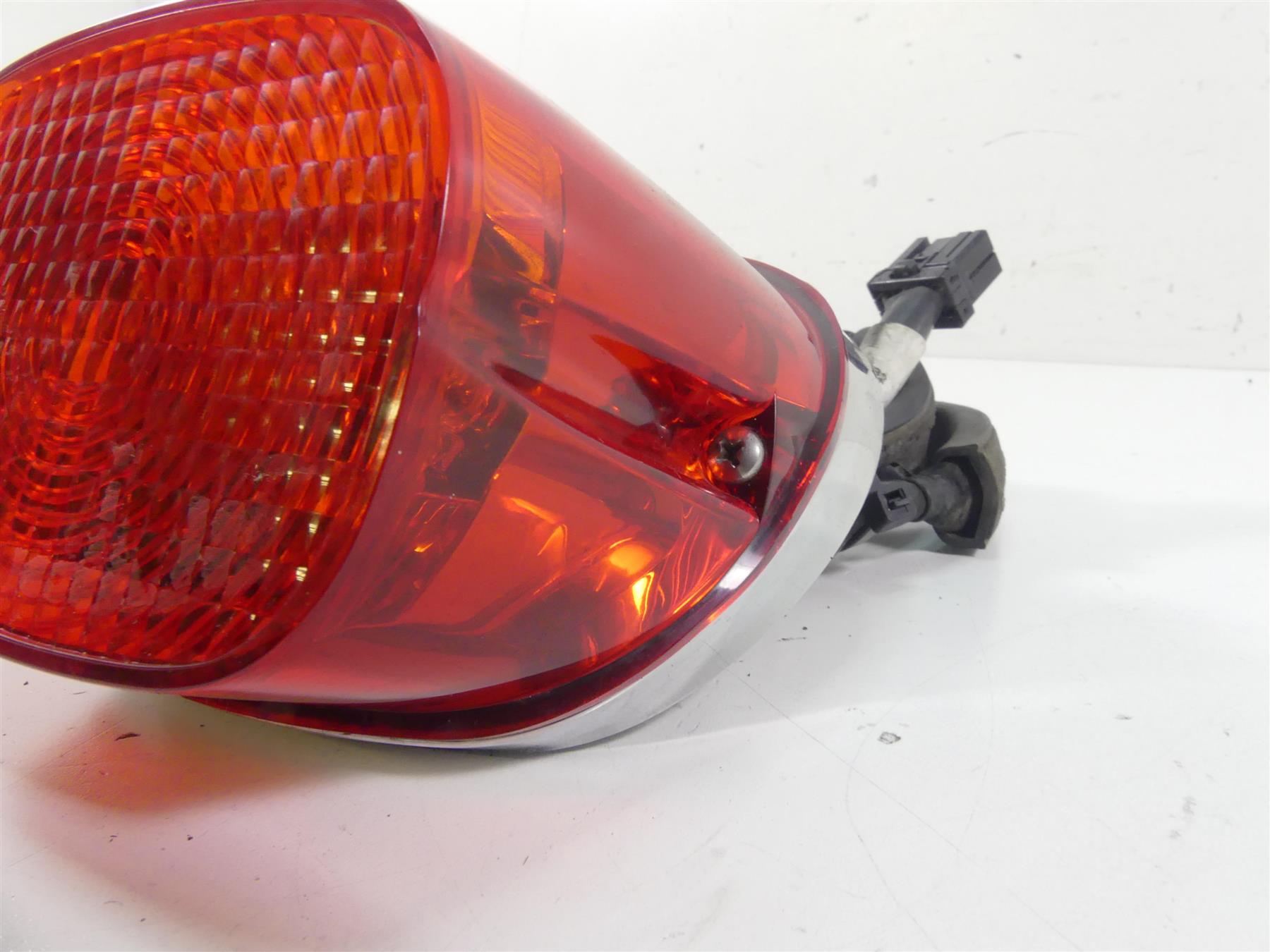 2009 Harley FLHTCU SE4 CVO E-Glide Taillight Rear Tail Light Brake Lamp 68066-99 {{ shop.shopifyCountryName }} - Mototech271