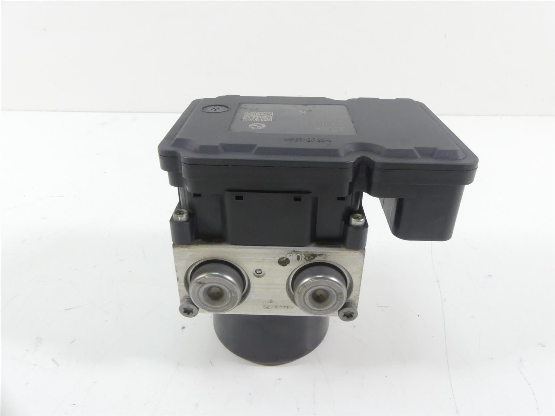 2009 BMW R1200GS K25 Abs Brake Pump Pressure Modulator Module 7682002 7715107 {{ shop.shopifyCountryName }} - Mototech271