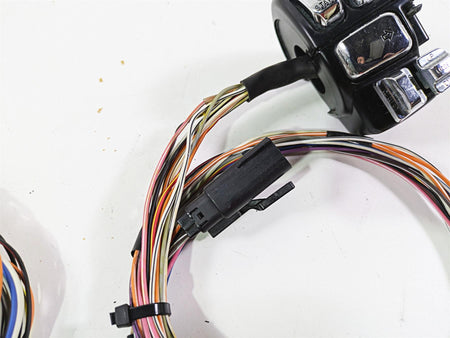 2010 Harley Touring FLHTK Electra Glide Hand Control Switch Set 12" 71682-06A {{ shop.shopifyCountryName }} - Mototech271