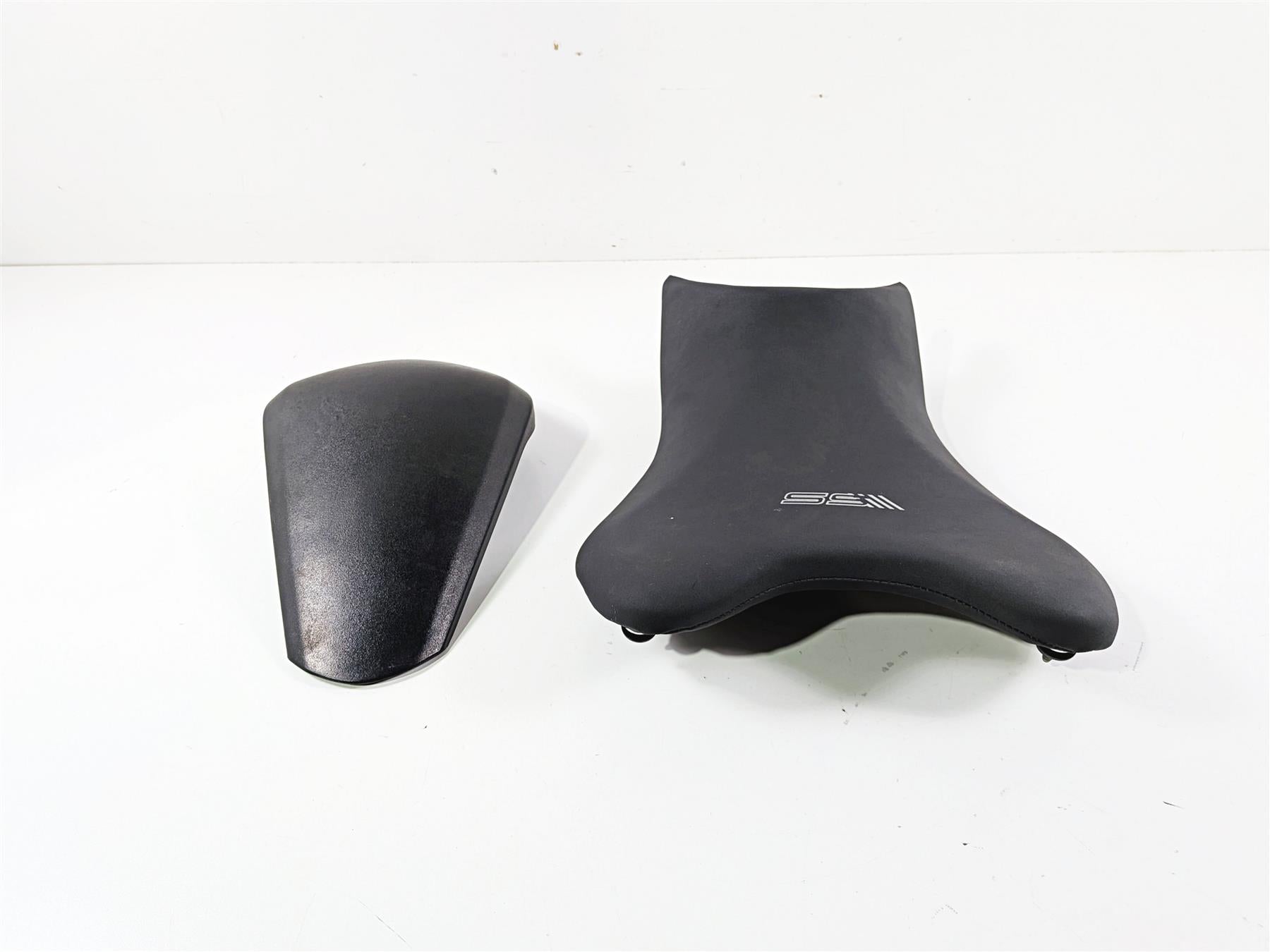 2025 CFMoto 450 SS Front Rear Seat Saddle Set 6AQV-130100-2000 6AQV-130200-1001 {{ shop.shopifyCountryName }} - Mototech271