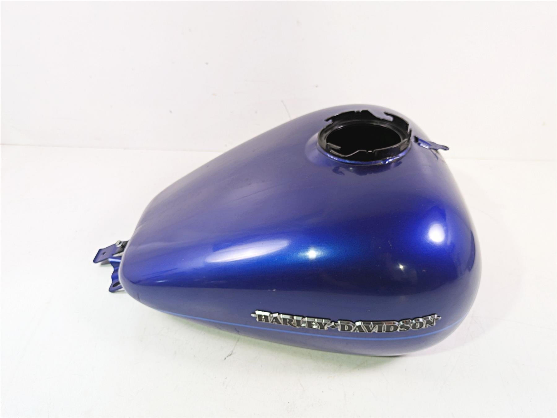2015 Harley Touring FLHTKL Electra Glide Fuel Gas Petrol Tank - No Dent 61356-08 {{ shop.shopifyCountryName }} - Mototech271
