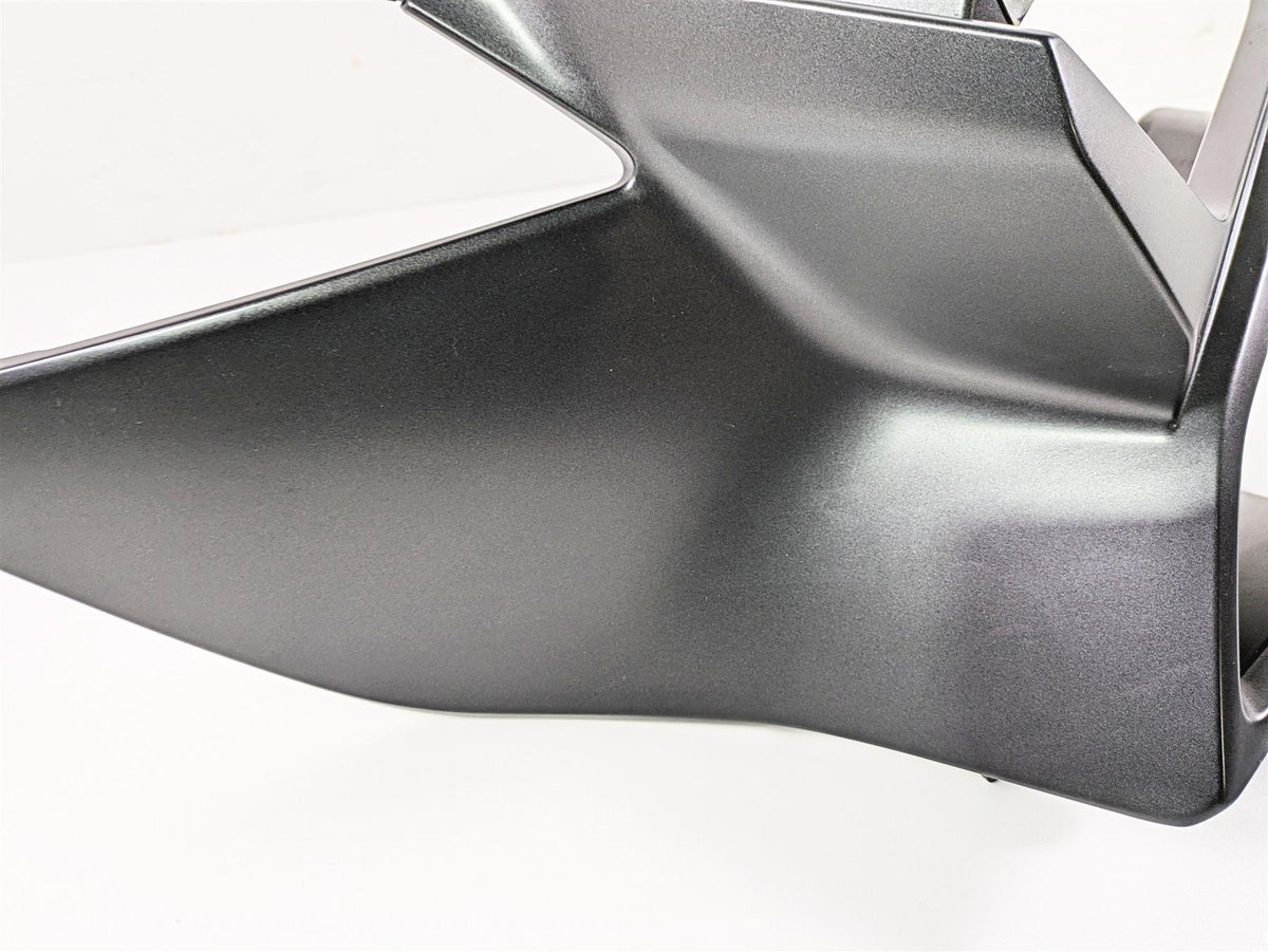 2019 BMW R1250RT K52 Left Intake Fairing Cover Fairing Cowl 46638533581 {{ shop.shopifyCountryName }} - Mototech271