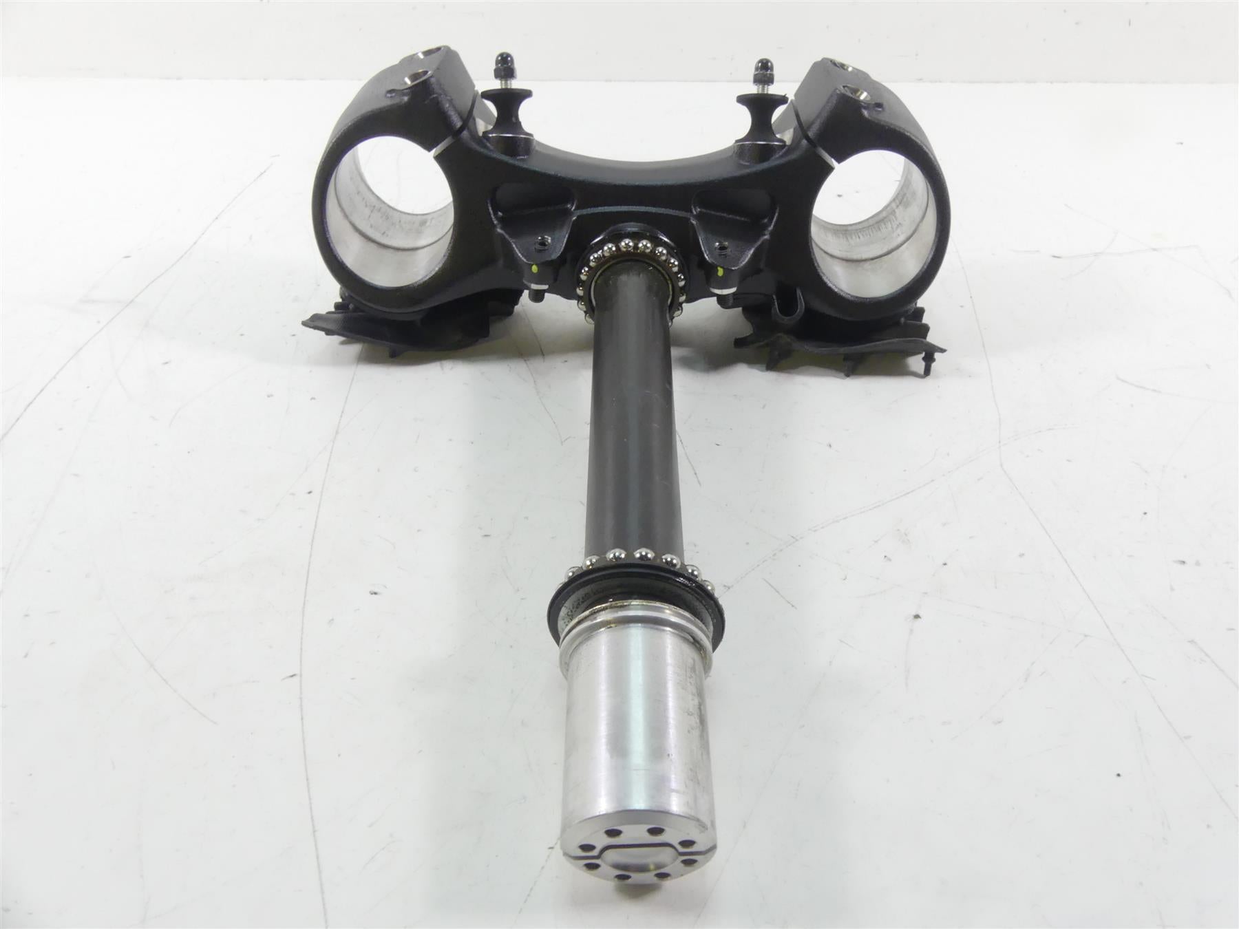 2015 Ducati Diavel Carbon Red Lower Triple Tree Steering Yoke 34220612B {{ shop.shopifyCountryName }} - Mototech271