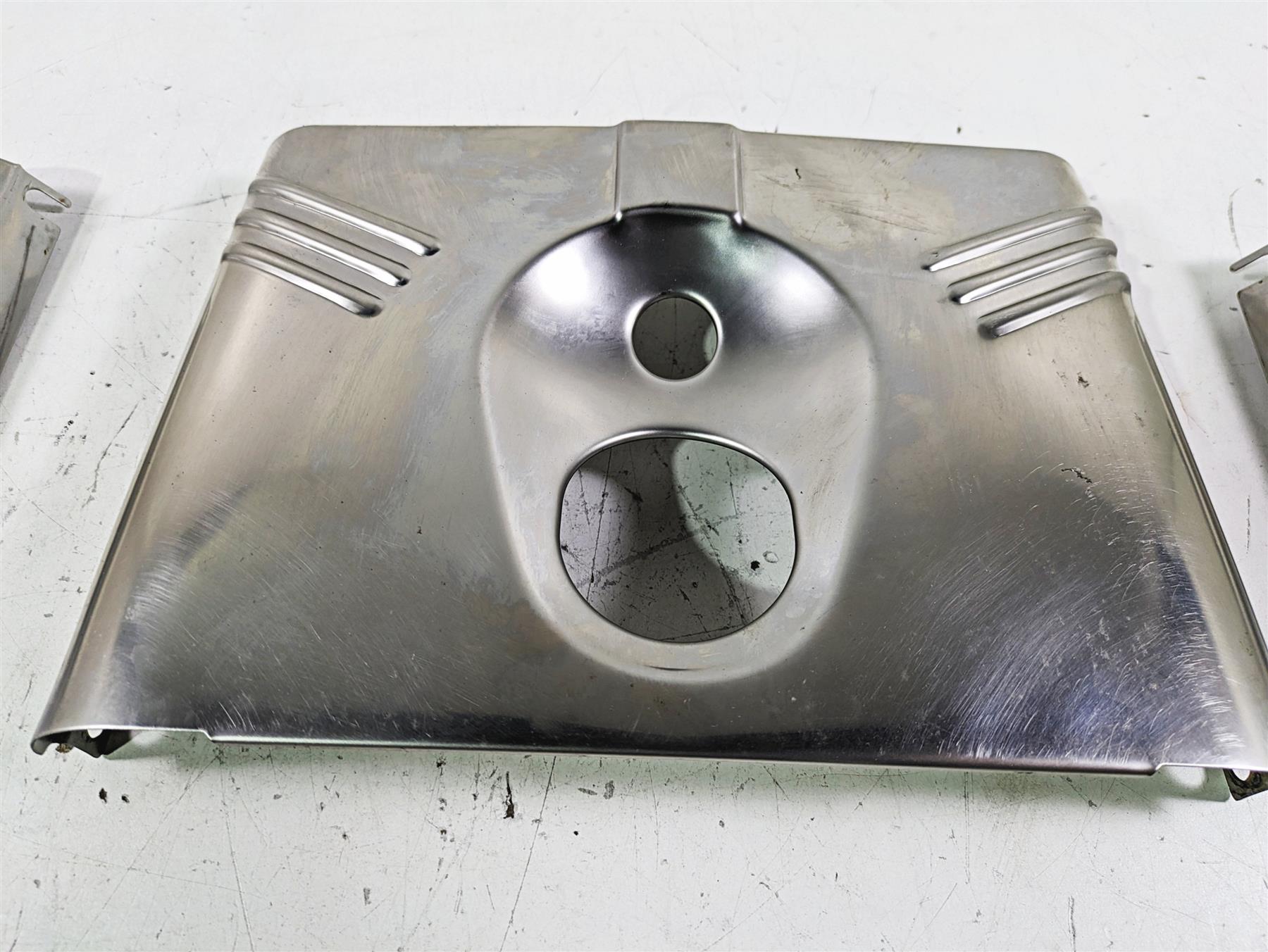 2002 Harley FLSTC Softail Heritage Stainless Lamp Headlight Cover Set 67808-86 {{ shop.shopifyCountryName }} - Mototech271