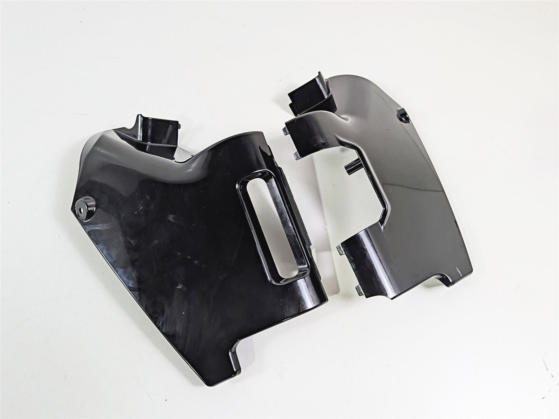 2014 Suzuki M109R VZR1800 Boulevard Neck Cover Fairing Cowl Set 47351-48G00 {{ shop.shopifyCountryName }} - Mototech271