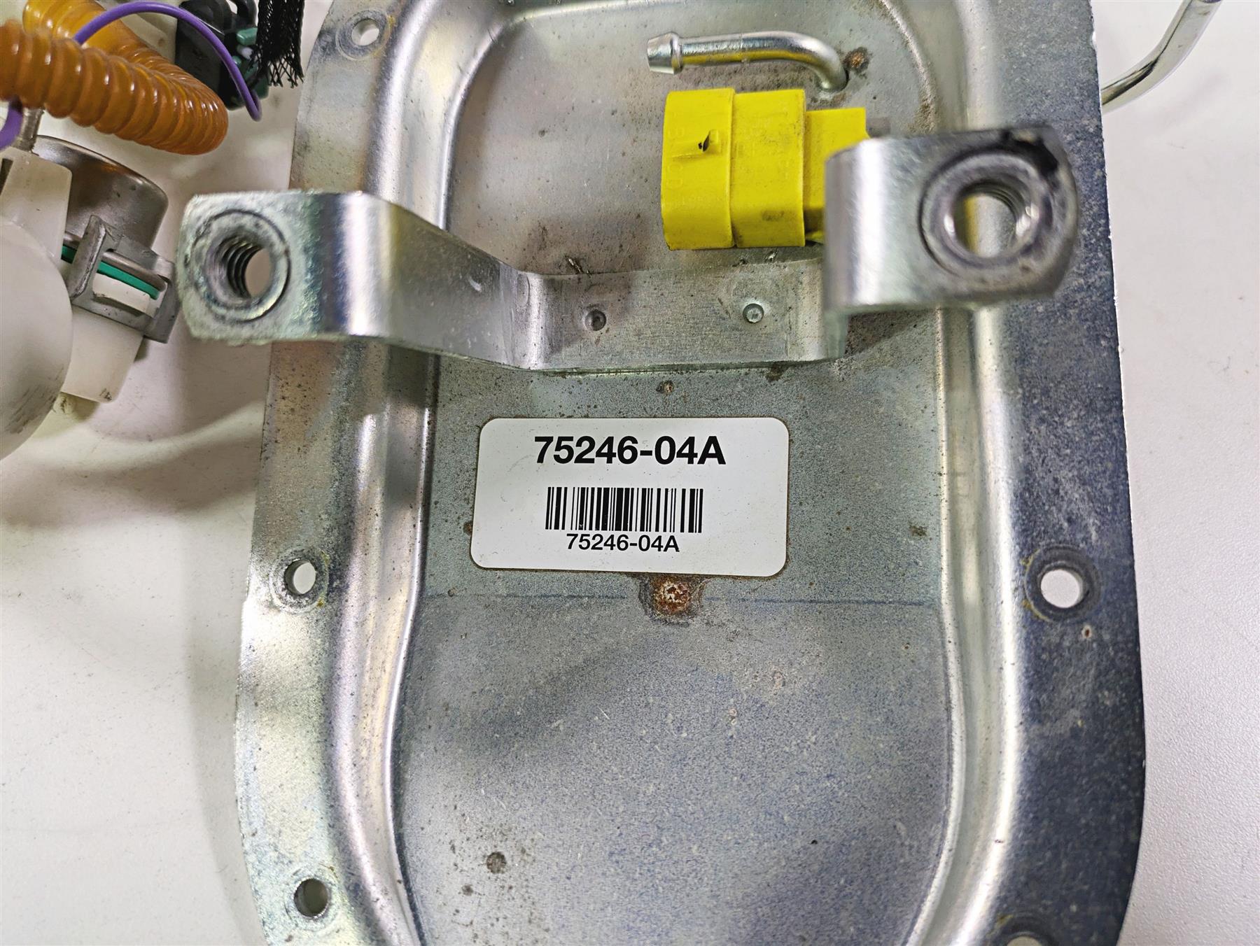 2014 Harley FXDL Dyna Low Rider Fuel Gas Petrol Pump & Sending Unit 75246-04A {{ shop.shopifyCountryName }} - Mototech271