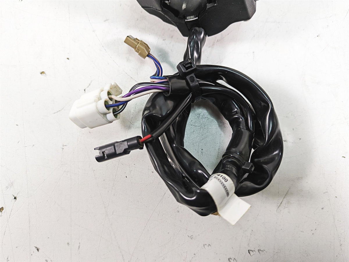 2020 KTM 1290 Super Adventure R Right Hand Start Stop Control Switch 61411174100 {{ shop.shopifyCountryName }} - Mototech271